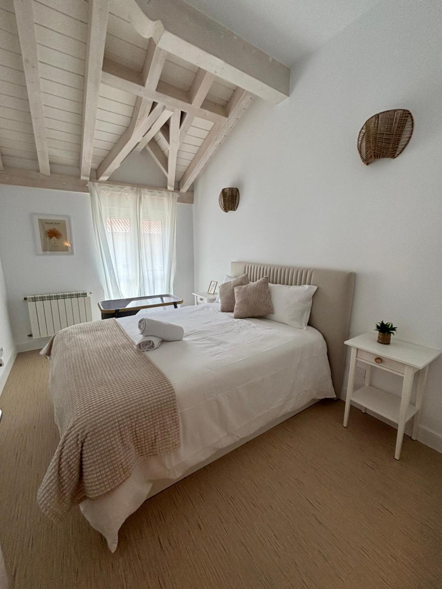 Casa Rugama Con Piscina De Temporada En El Corazon De Cantabria * Arredondo