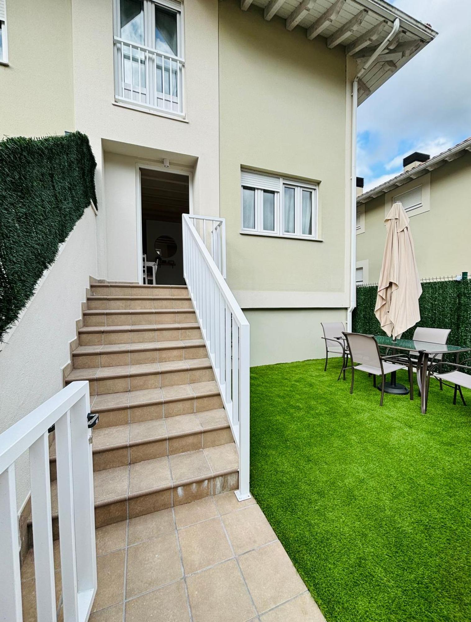 Ferienhaus Casa Rugama Con Piscina De Temporada En El Corazon De Cantabria *